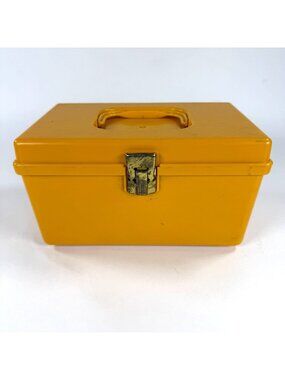 Vintage Wil-hold Wilson Harvest Gold Plastic Sewing Storage Case Organizer USA